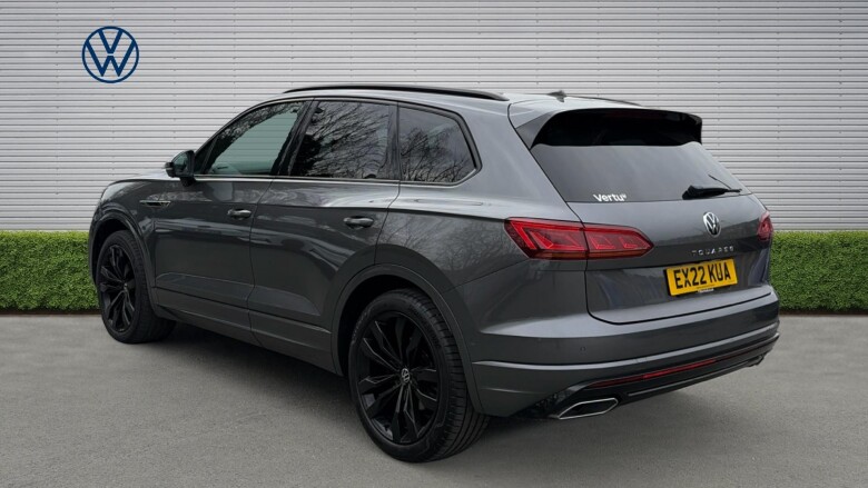 Volkswagen Touareg 3.0 V6 TDI 4Motion Black Edition 5dr Tip Auto Diesel Estate